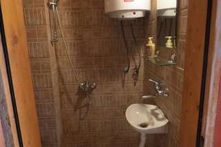 Апартаменты Cave Apartment Вирпазар Апартаменты-23